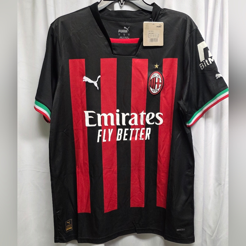 Puma Men's Black and Red Striped Ibrahimovic #11 Jersey NWT Size LG